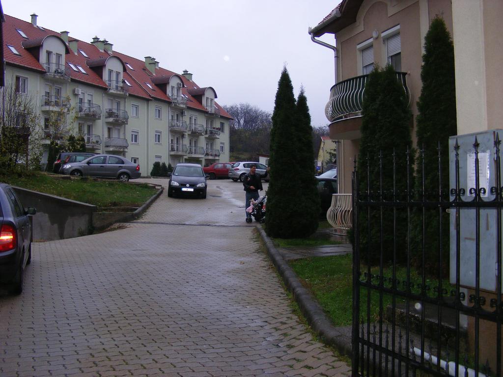 Kristály Apartman Eger Camera foto