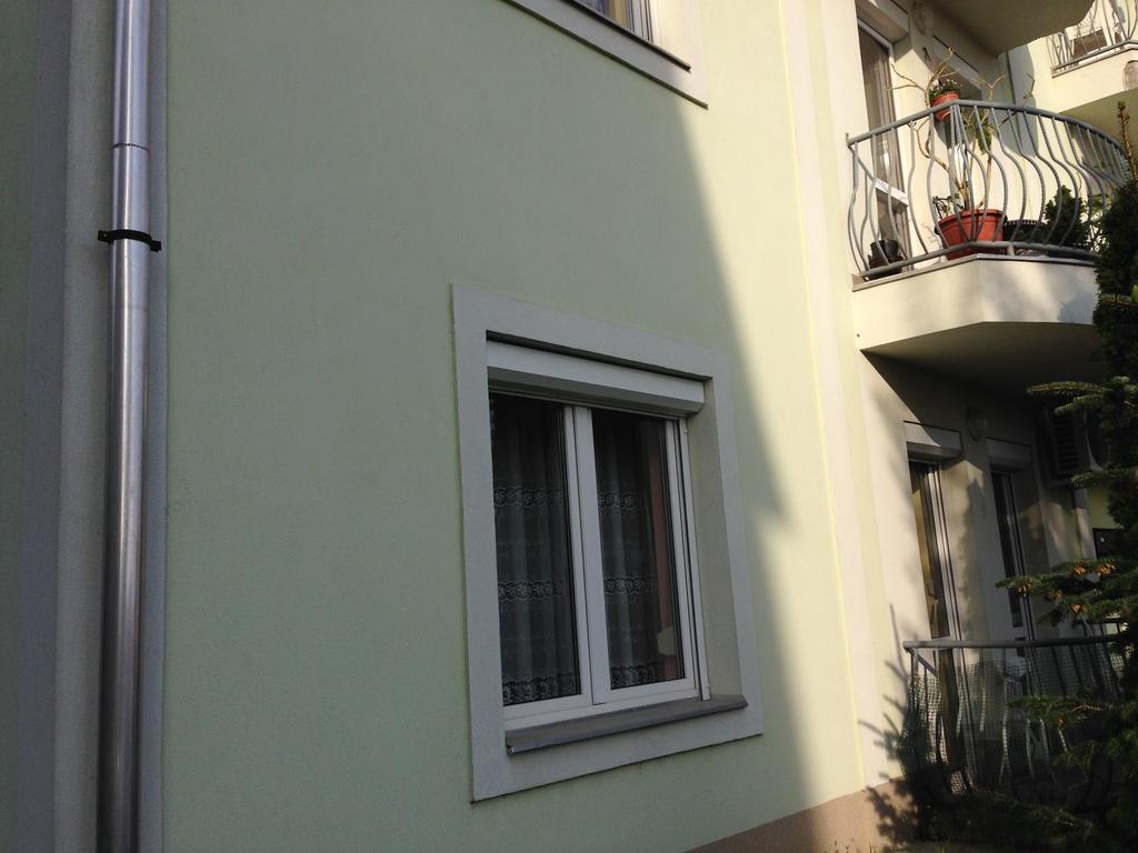 Kristály Apartman Eger Esterno foto